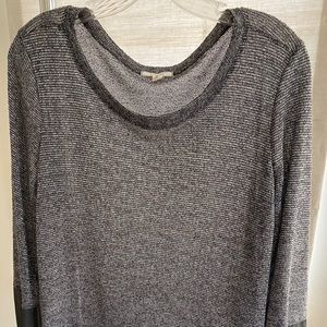 Pleione Long sleeved top